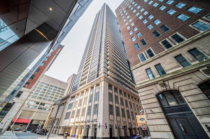 Property Photo:  70 Temperance Street 608  ON M5H 4E8 