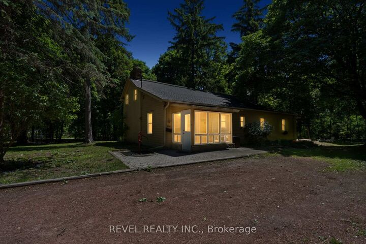 Property Photo: 41 Mill Street ON L5M 1Y3