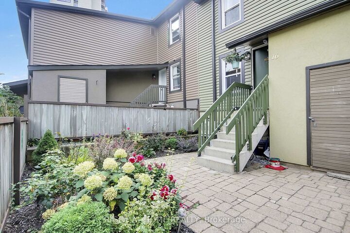 Property Photo:  1250 McWatters Road N 16  ON K2C 3P5 