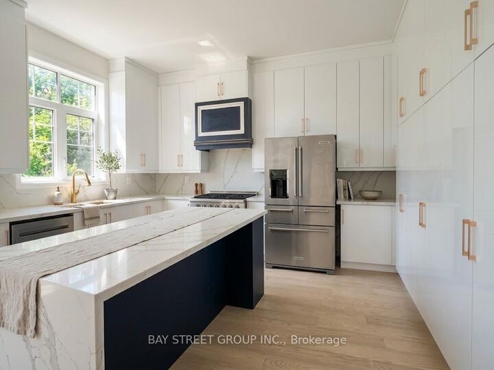 Property Photo:  32 Moreau Way  ON L9X 0S6 