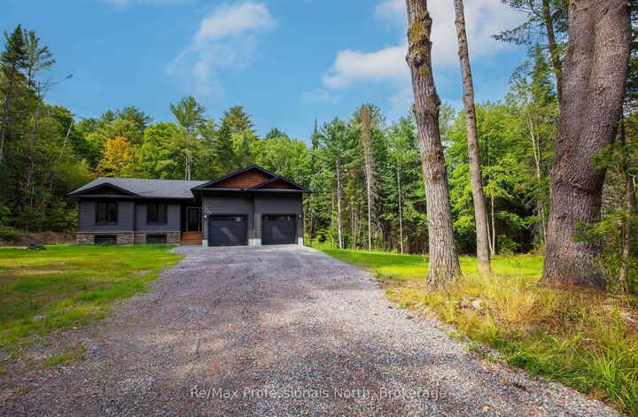Property Photo:  260 Stephenson 2 Road W  ON P0B 1M0 