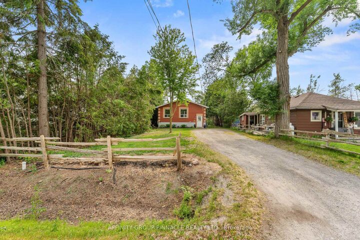 Property Photo:  21 Alma Street N  ON K0L 2W0 