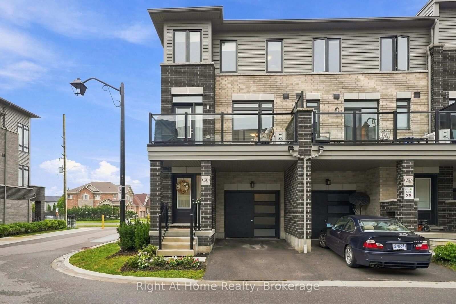 Property Photo:  52 Emmas Way  ON L1R 0S7 