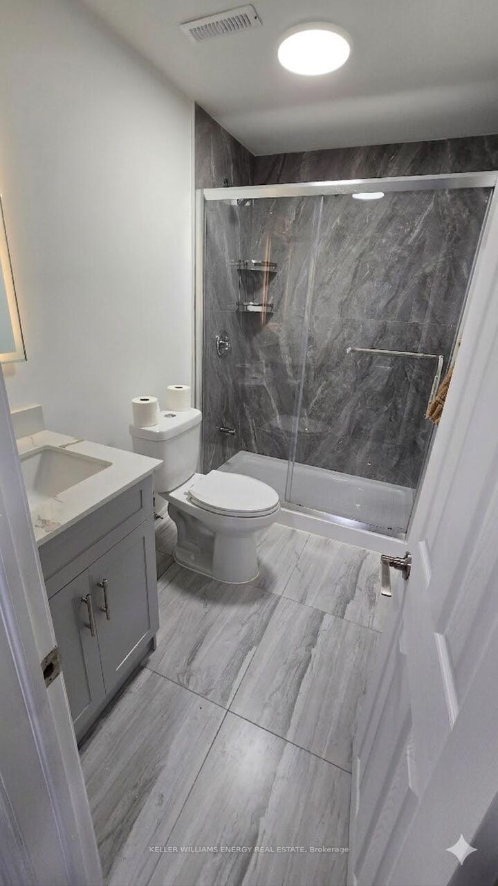 Property Photo:  36 Crombie Street  ON L1C 4A1 