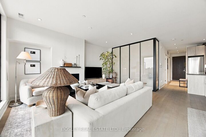 Property Photo:  365 Beech Avenue 519  ON M4E 0C2 