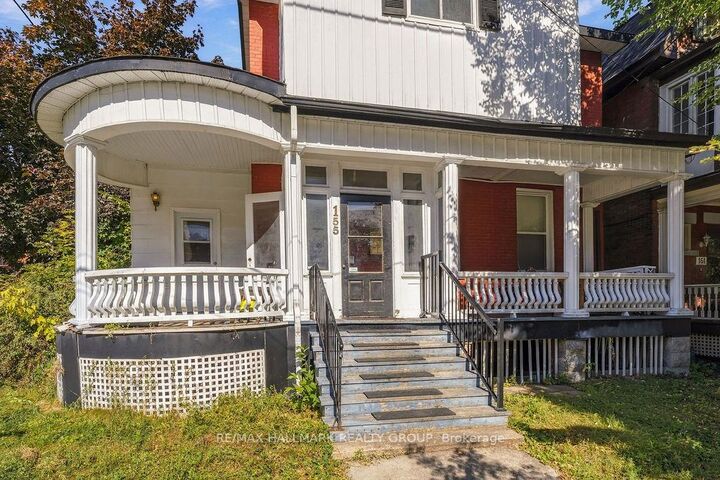 Property Photo:  155 Stewart Street 2  ON K1N 6J8 