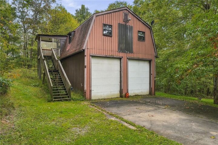 Property Photo:  322 Fassinger Rd  PA 16033 