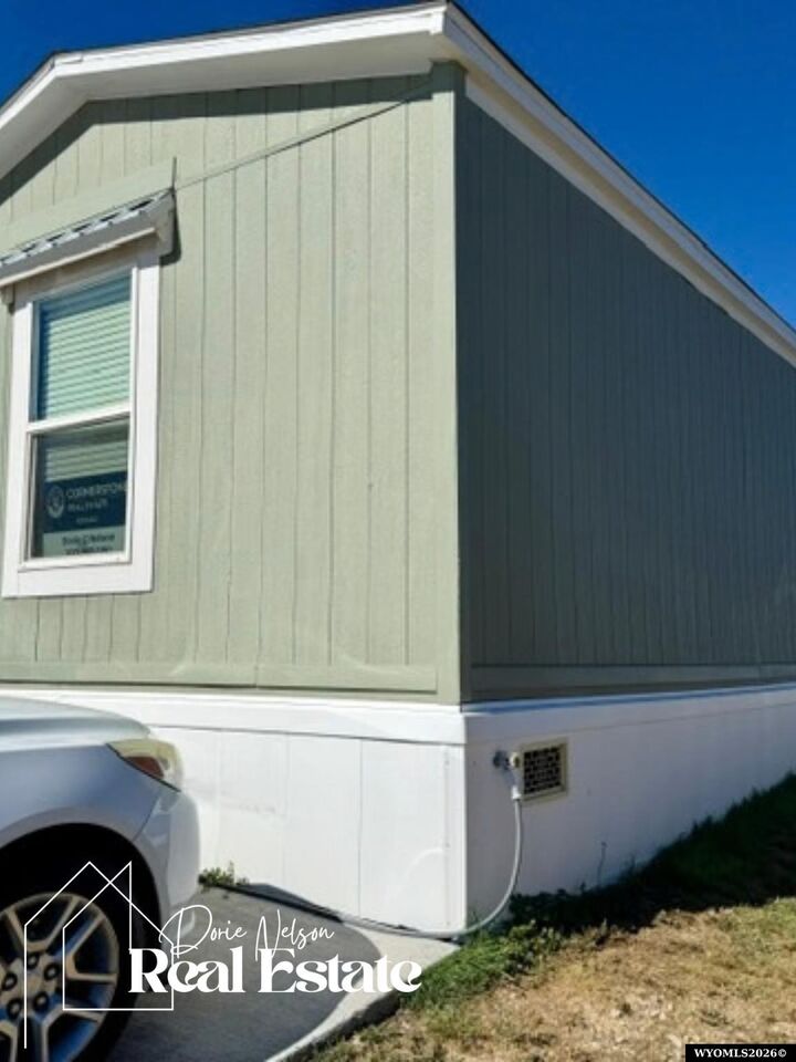 Property Photo: 4901 E Lathrop #118 Road WY 82636