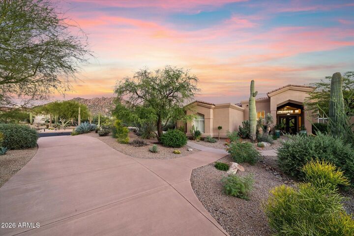 Property Photo: 10231 E Saddle Horn Trail AZ 85255