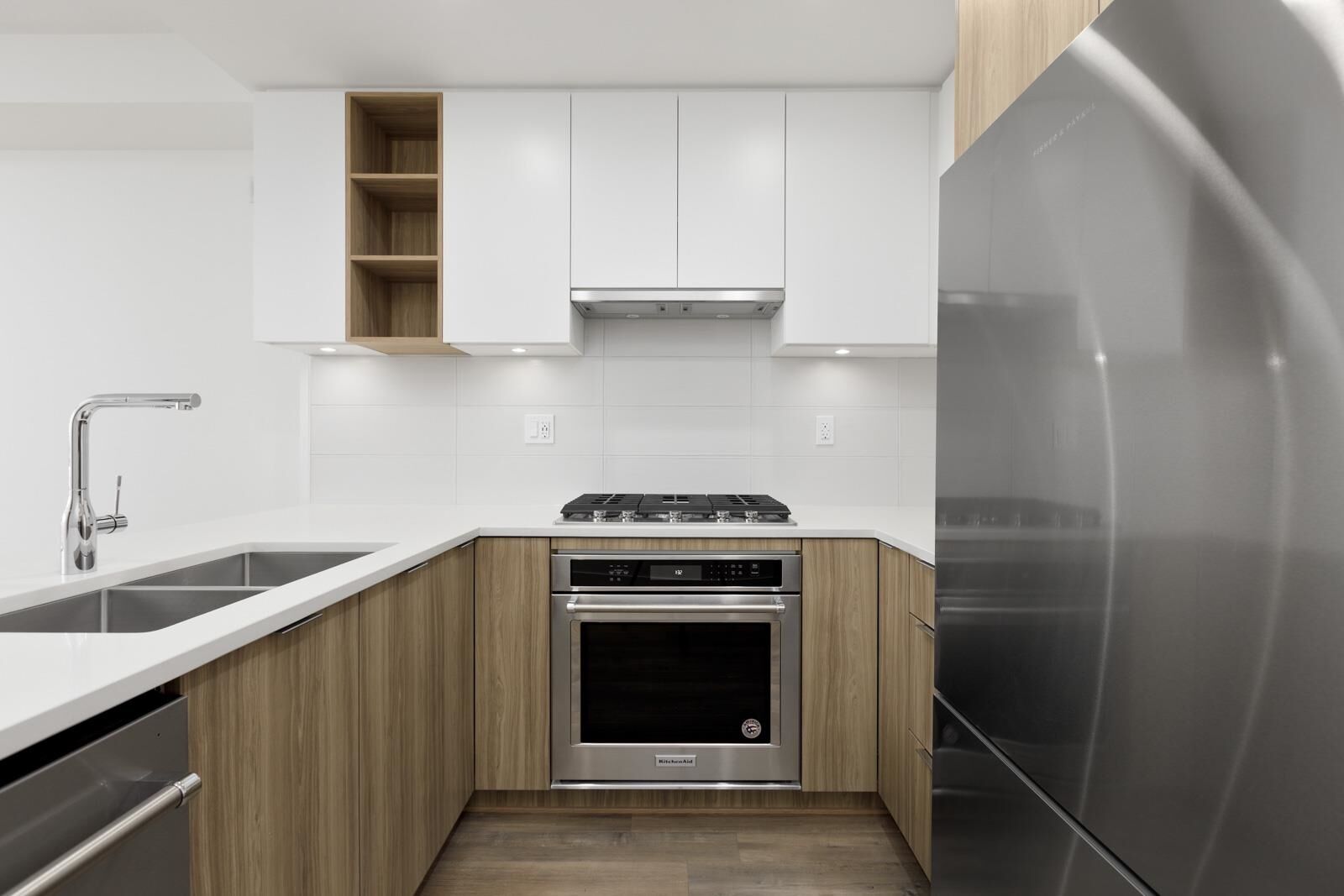 Property Photo:  750 Dogwood Street 409  BC V3J 0K6 