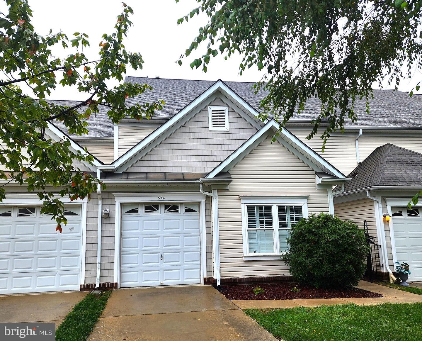 Property Photo:  534 Summerset Court 37  MD 20688 