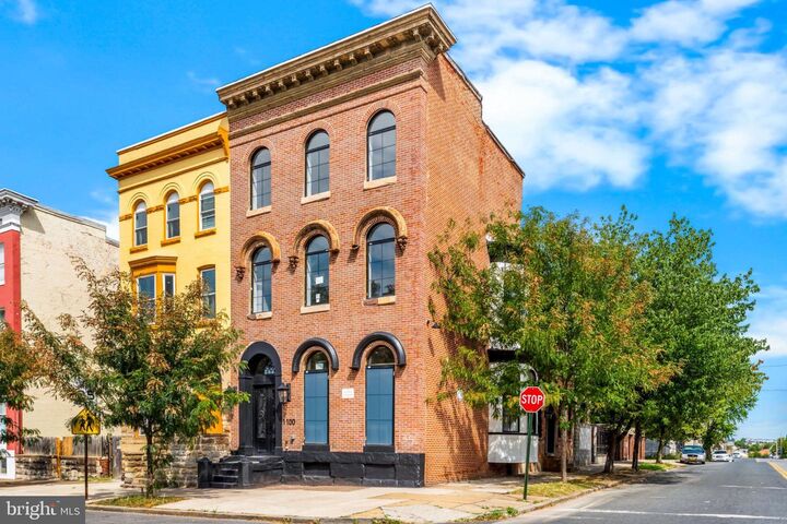 Property Photo:  1100 W Lafayette Avenue 3  MD 21217 