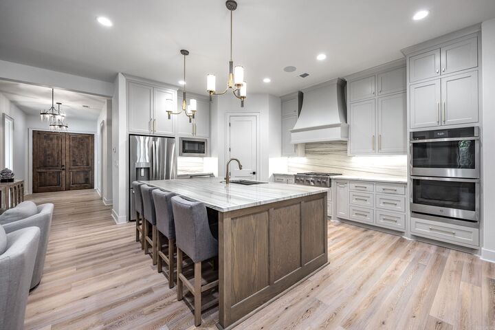 Property Photo:  5 Mereville Place  AR 72223 
