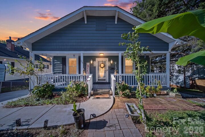 Property Photo: 275 Rose Avenue NC 28023