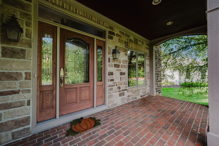 Property Photo: 7681 Clear Creek Court OH 43004
