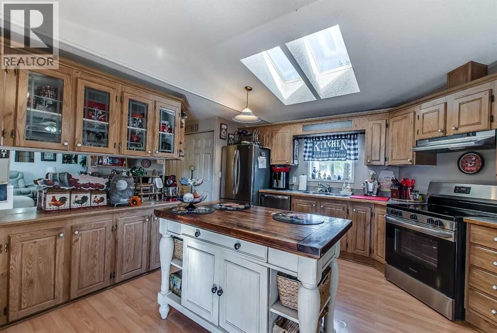 Property Photo: 4000 13 Avenue Southeast AB T1B 1J3