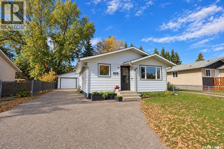 Property Photo:  131 McIntosh Drive  SK S6V 6H2 