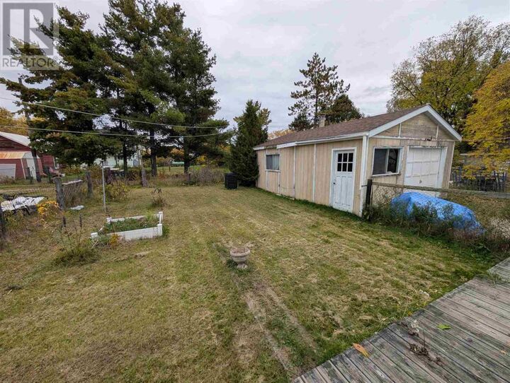 Property Photo:  332 Winnipeg St  ON P0M 3G0 