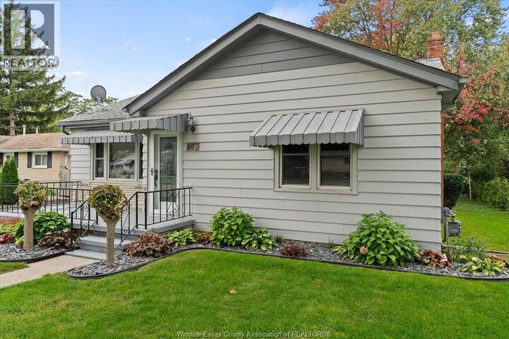 Property Photo:  276 Brock  ON N9V 2H6 