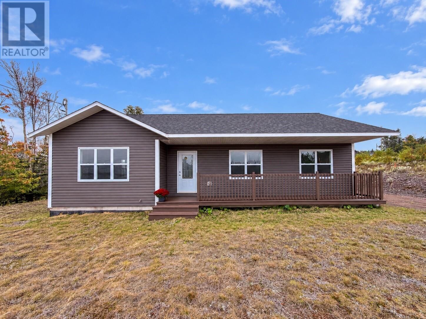 Property Photo:  6 South West Crescent  NL A0E 1G0 