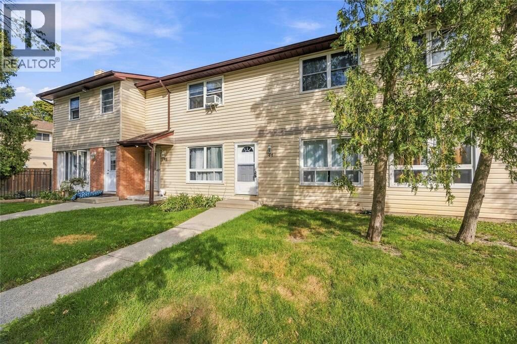Property Photo:  200 St Clair Boulevard 44  ON N0N 1G0 