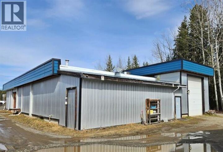 Property Photo:  2391 Quesnel-Hydraulic Road  BC V2J 4H4 