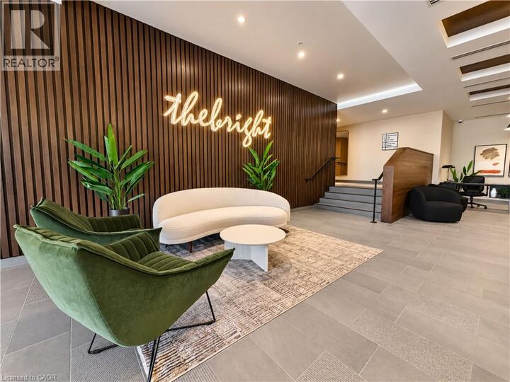 Property Photo:  741 King Street West 1508  ON N2G 0E9 