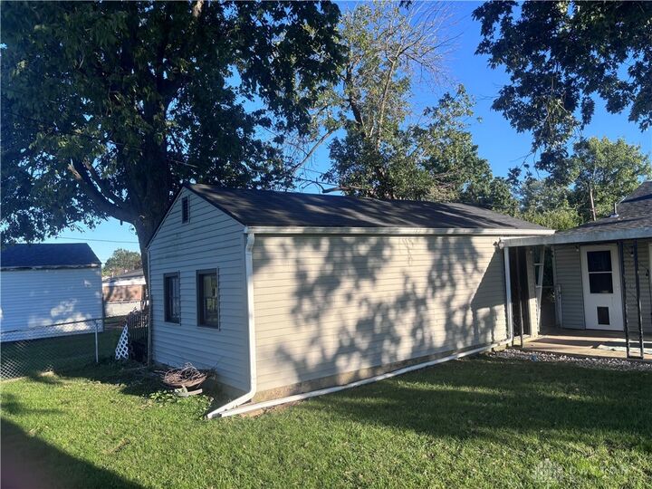 Property Photo:  821 Foley Drive  OH 45377 