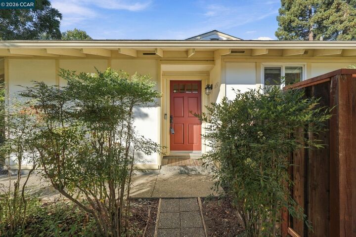Property Photo:  2632 Shadow Mountain Dr  CA 94583 