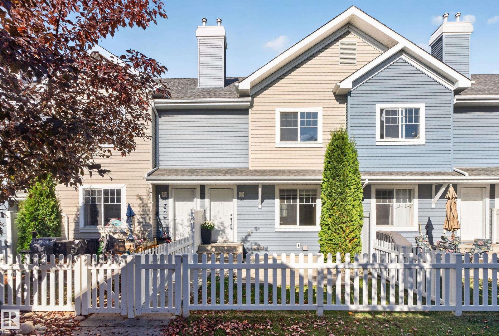 Property Photo:  8304 11 Avenue SW 22  AB T6X 1J8 