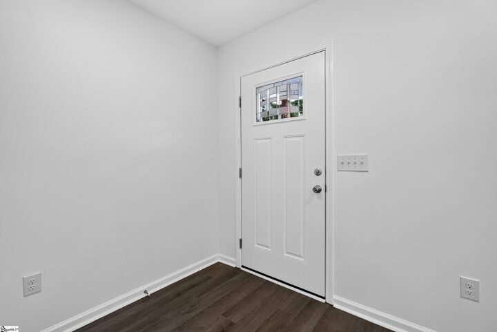 Property Photo: 1404 High Street SC 29624