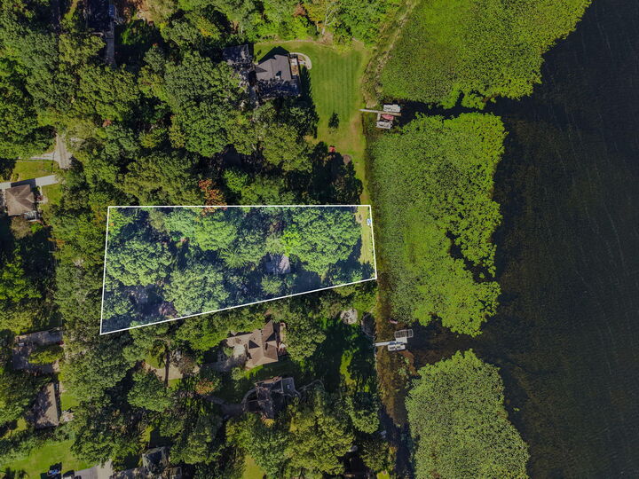 Property Photo: 747 Waverly Road IN 46350