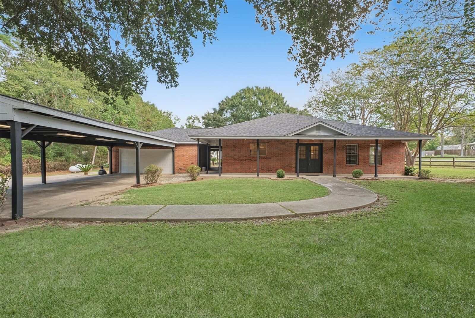 Property Photo:  15276 Capitol Hill Road  TX 77316 