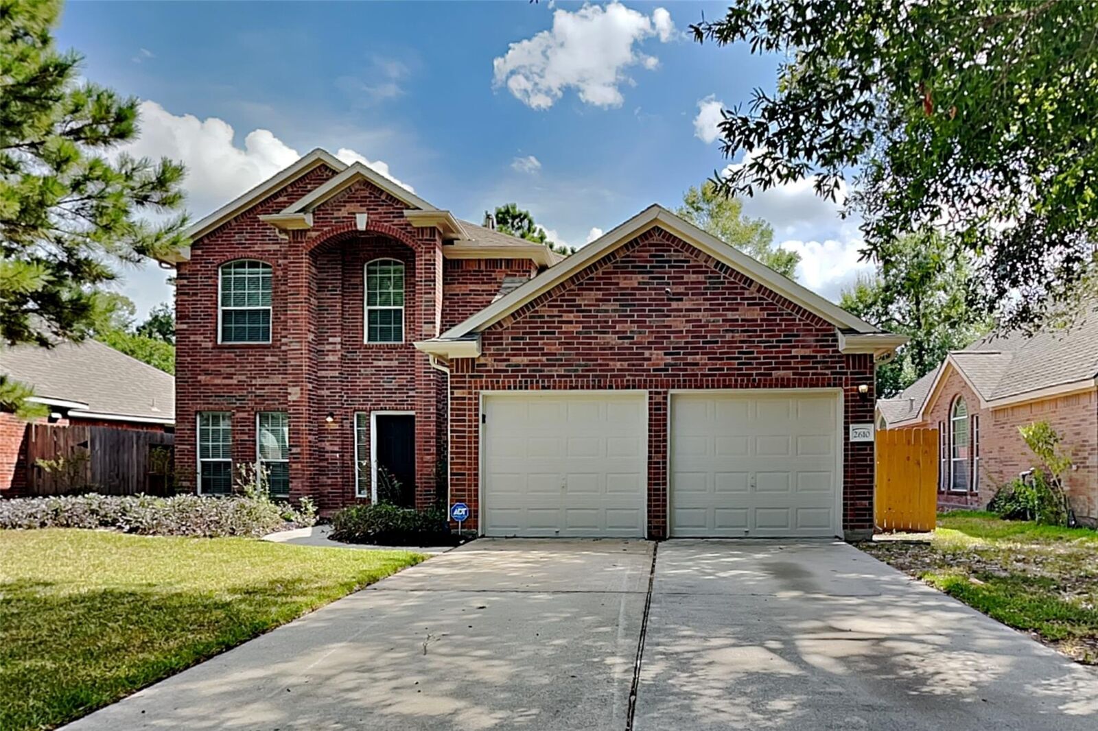 Property Photo:  2610 Hilldale Park Lane  TX 77386 