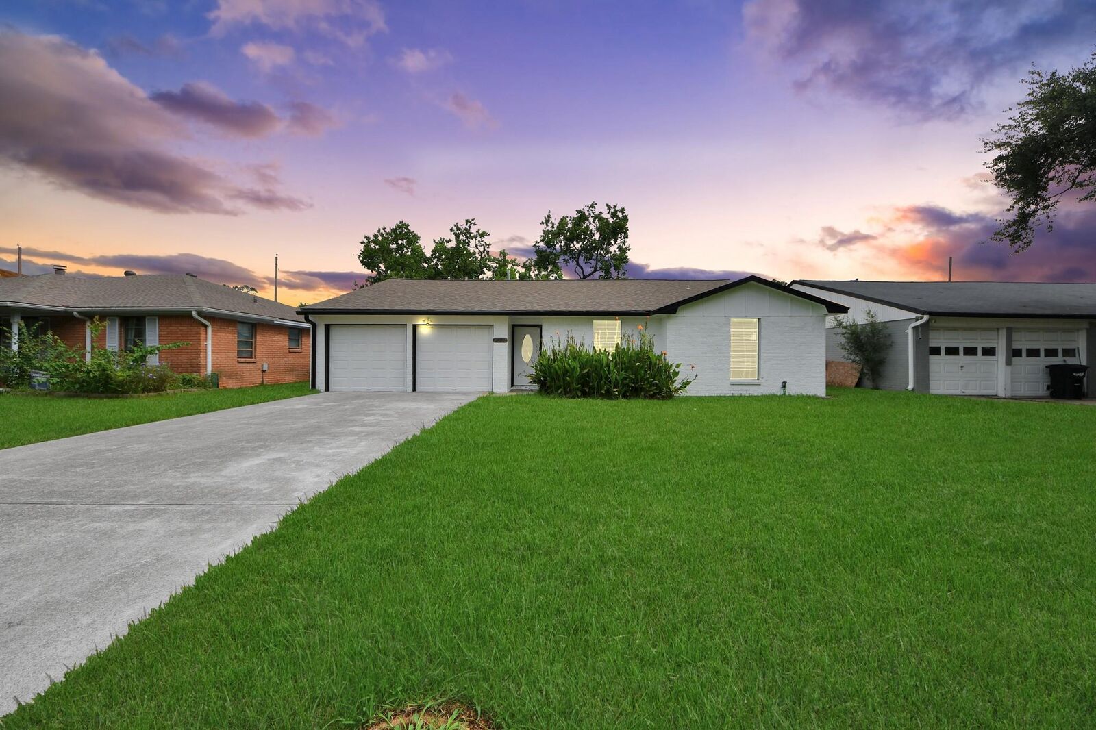 Property Photo:  212 Harold Lane  TX 77521 