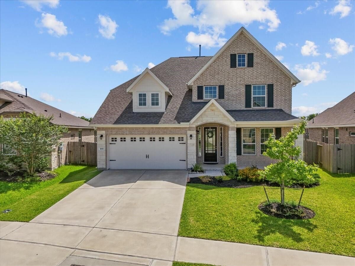Property Photo:  1833 Kenley Way  TX 77511 