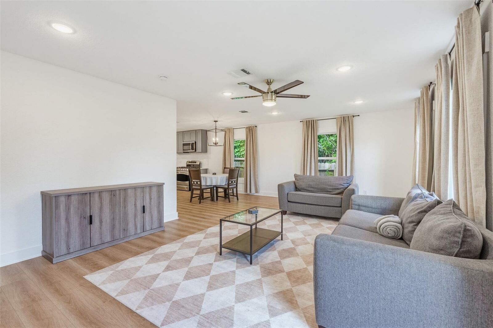 Property Photo:  9710 Masterson Street  TX 77029 