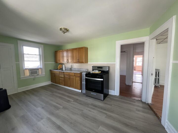 Property Photo: 353 Highland Ave 3rd Fl NJ 07032