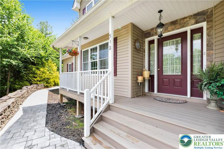 Property Photo:  312 Reagan Drive  PA 18301 