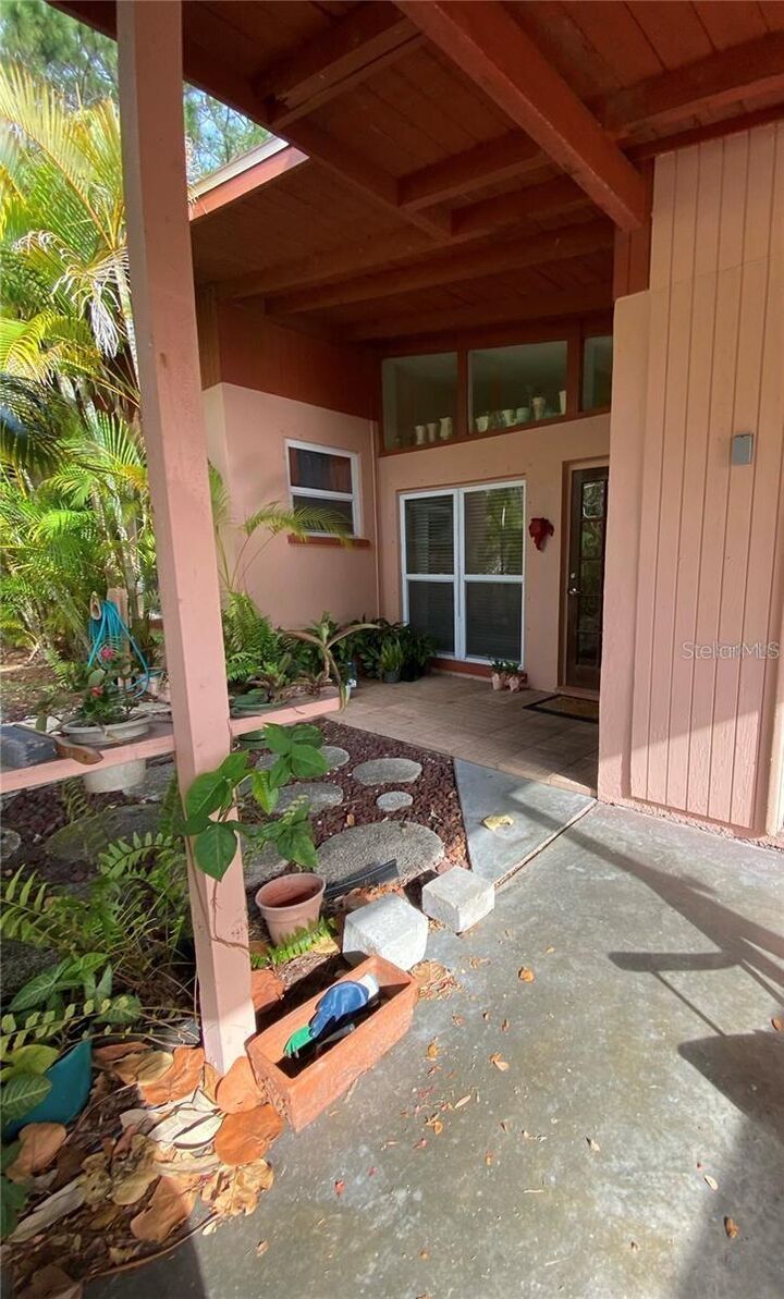 Property Photo: 2843 Bay Street FL 34237