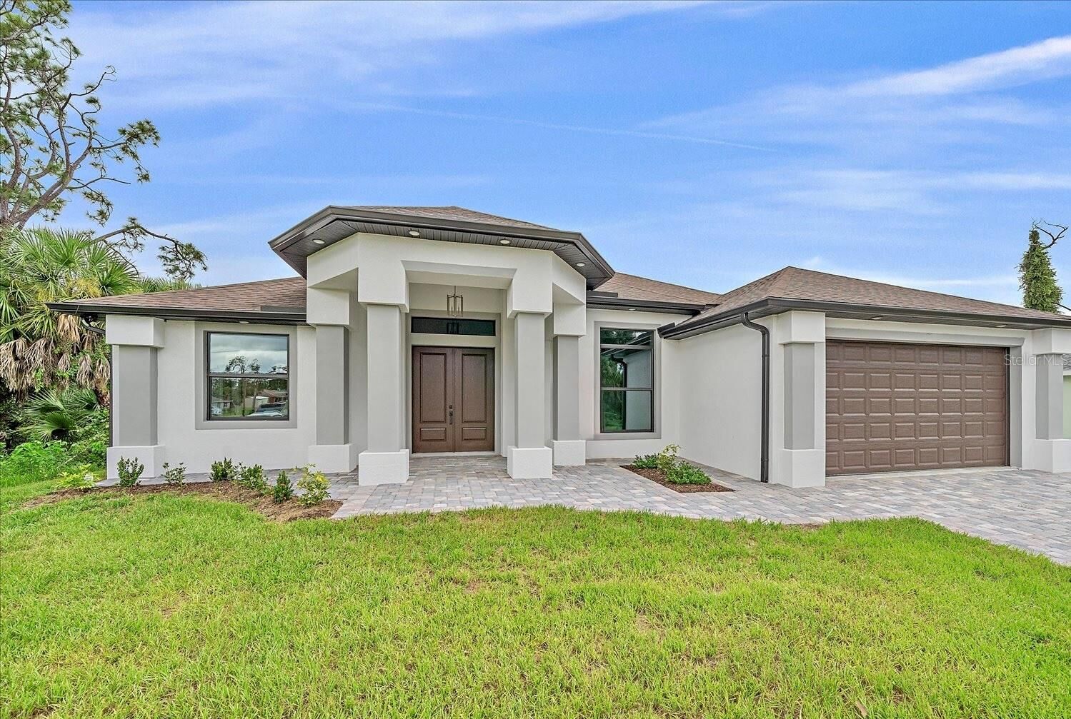 Property Photo:  4800 Brickell Drive  FL 34286 