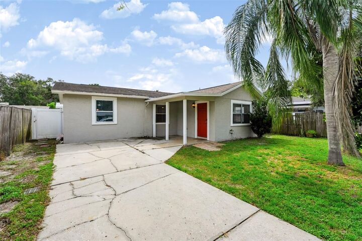 Property Photo:  7606 Alvina Street  FL 33625 