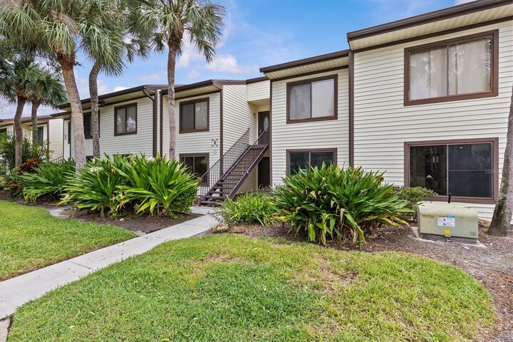 Property Photo:  381 Moorings Cove Drive 9B  FL 34689 