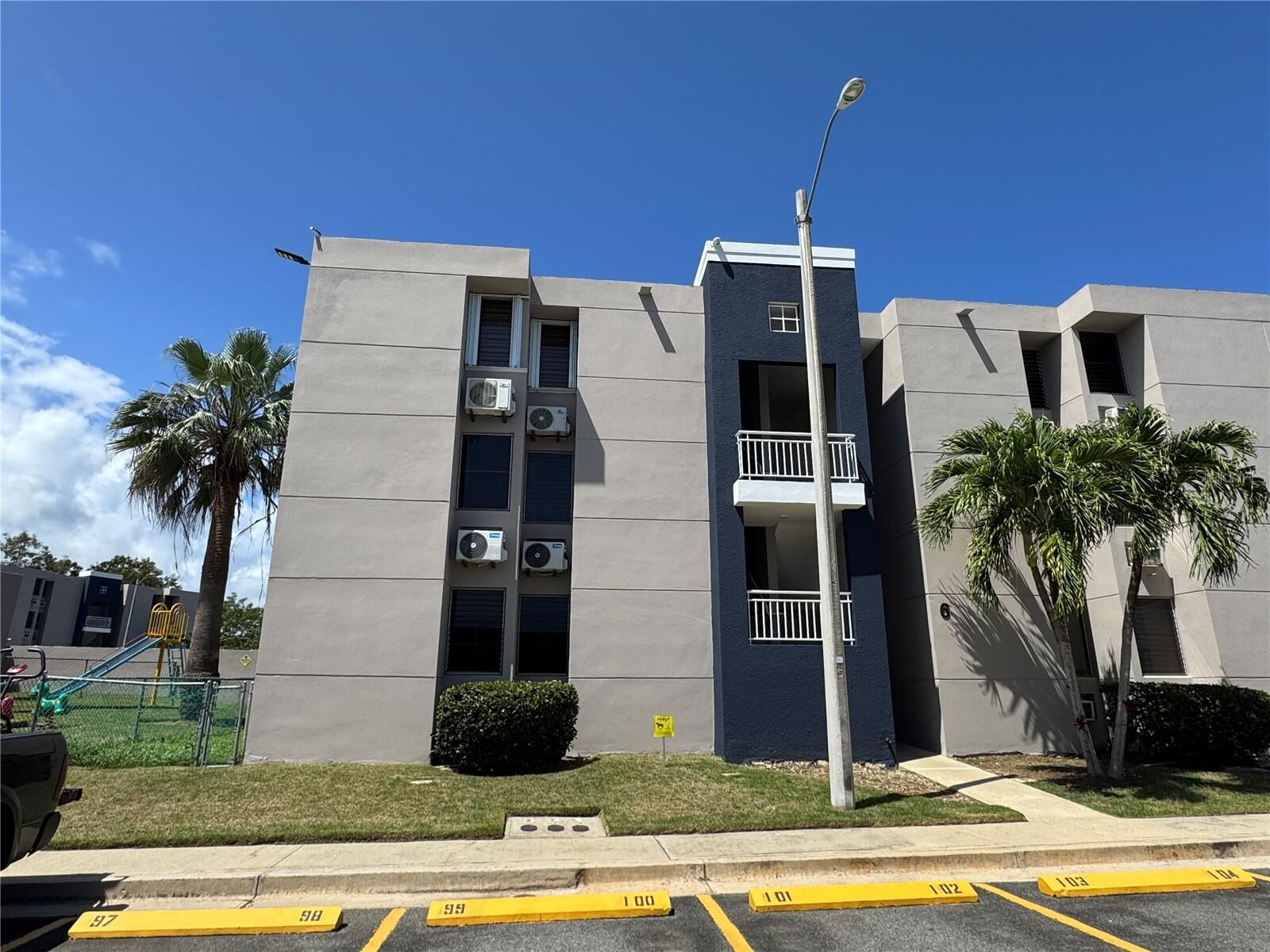 Property Photo:  Cond Paseo Esmeralda 6-302  PR 00738 