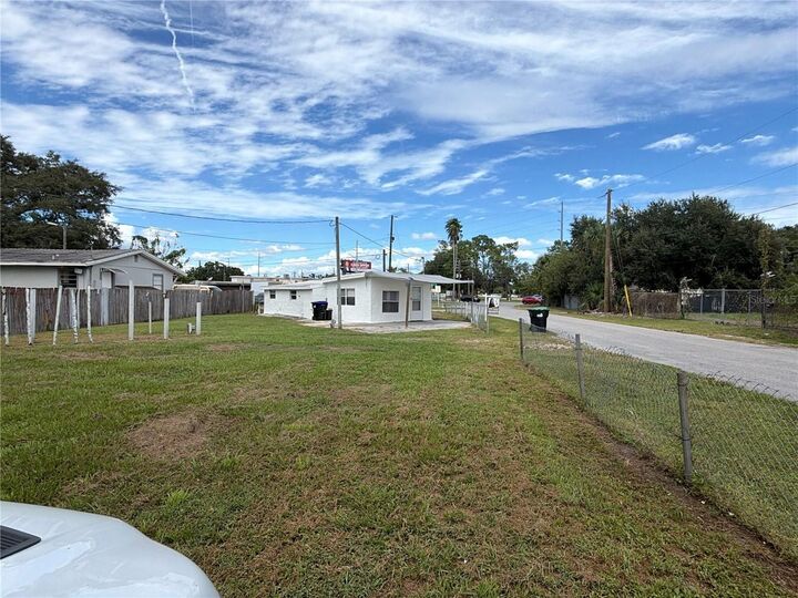Property Photo:  2602 Sidney Avenue  FL 32810 