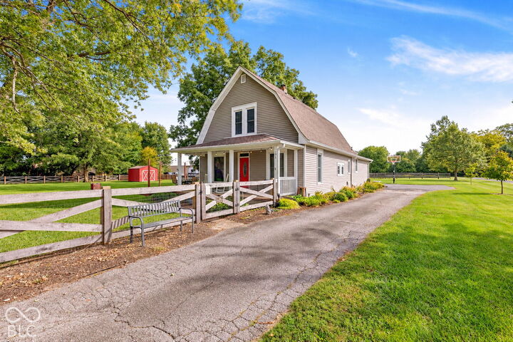 Property Photo: 195 N 500 E IN 46052