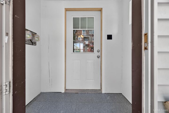 Property Photo:  820 Summit Street  MI 49930 