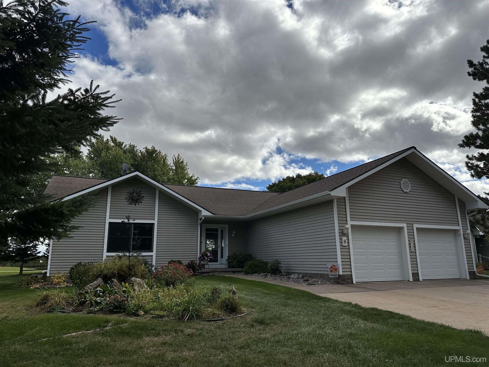 Property Photo:  8 Red Fox Trail Road  MI 49855 