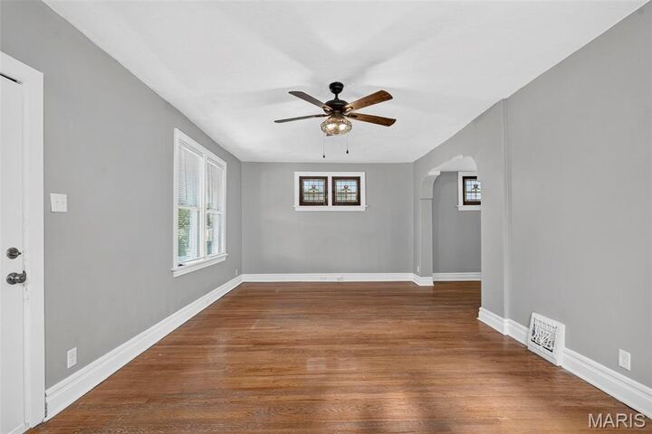 Property Photo:  5315 Blow Street  MO 63109 