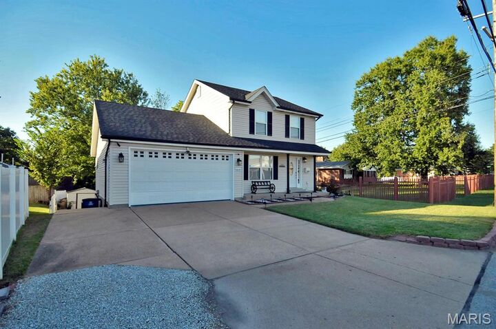 Property Photo: 2343 Telegraph Road MO 63125